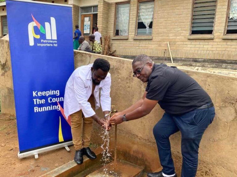 PIL donates K7.8 million solar water pump to Malomo Health Centre